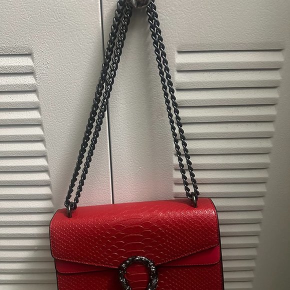 Neiman Marcus Red Croc-Embossed Horsebit Luxury Crossbody bag - Picture 3 of 5
